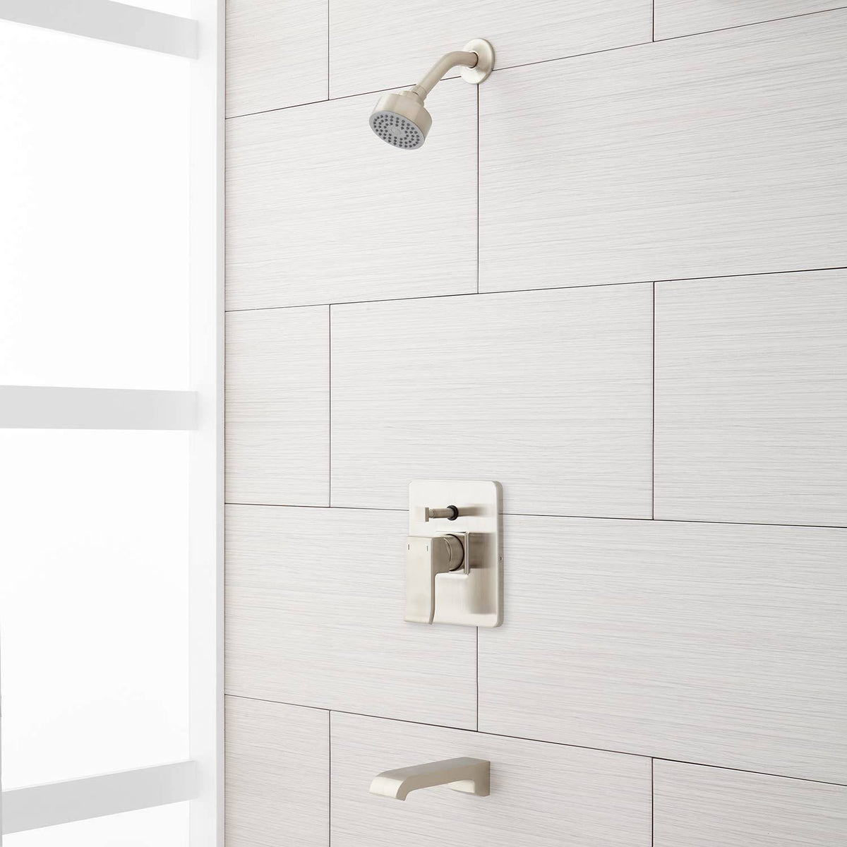 Pressure Balanced Tub and Shower Trim Package with Shower Head D9274