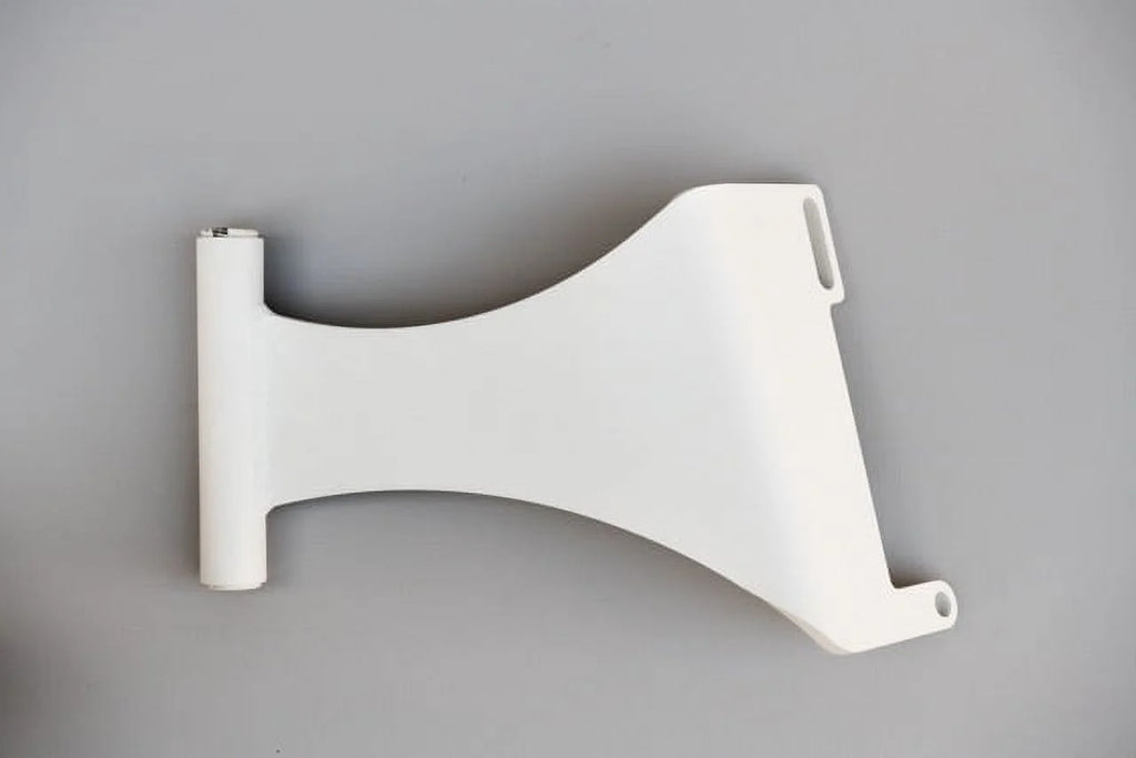 White Right/Starboard Side Motor Mount System with 7' White Pin H81381