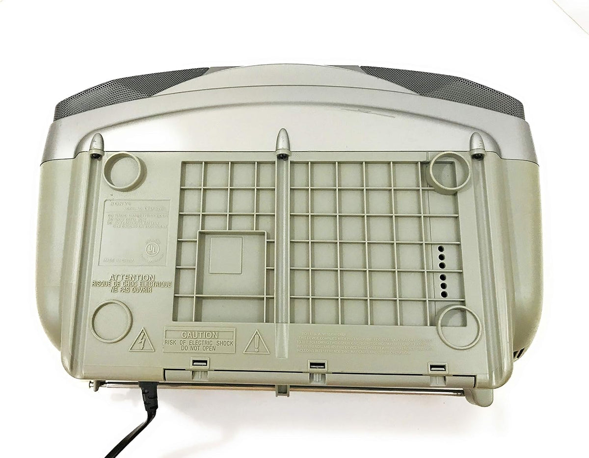 Portable AM/FM/CD Cassette Boombox X878040