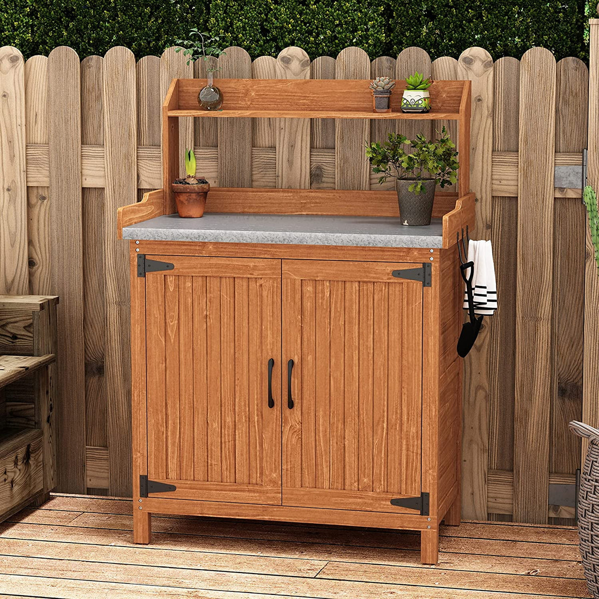 Potting Bench with Storage H956586