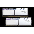 16 GB DDR4 3000 MHz Memory Module N98604