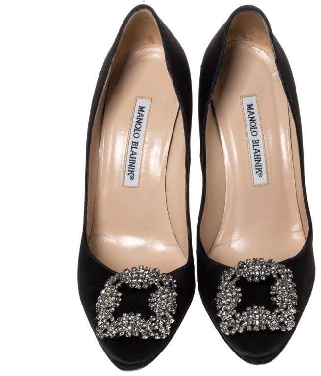 Black Satin Pump I1328