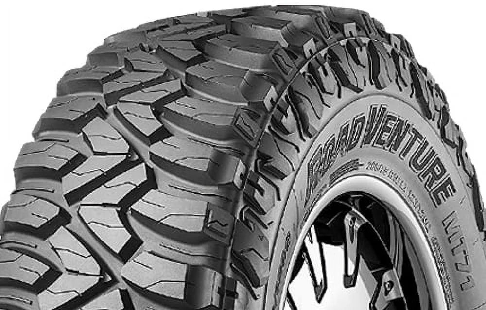 Mud Terrain Light Truck Tire C35370