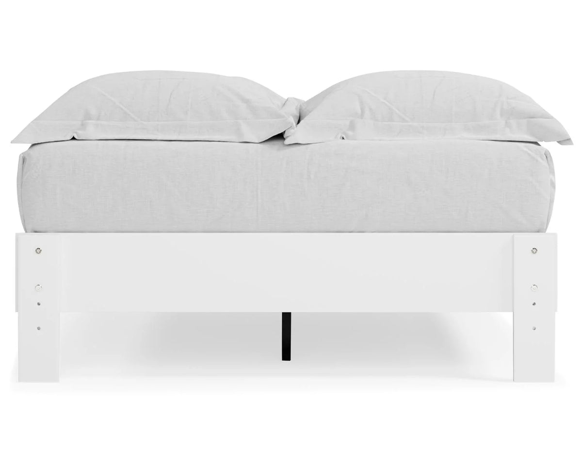 White Full Platform Bed M9478